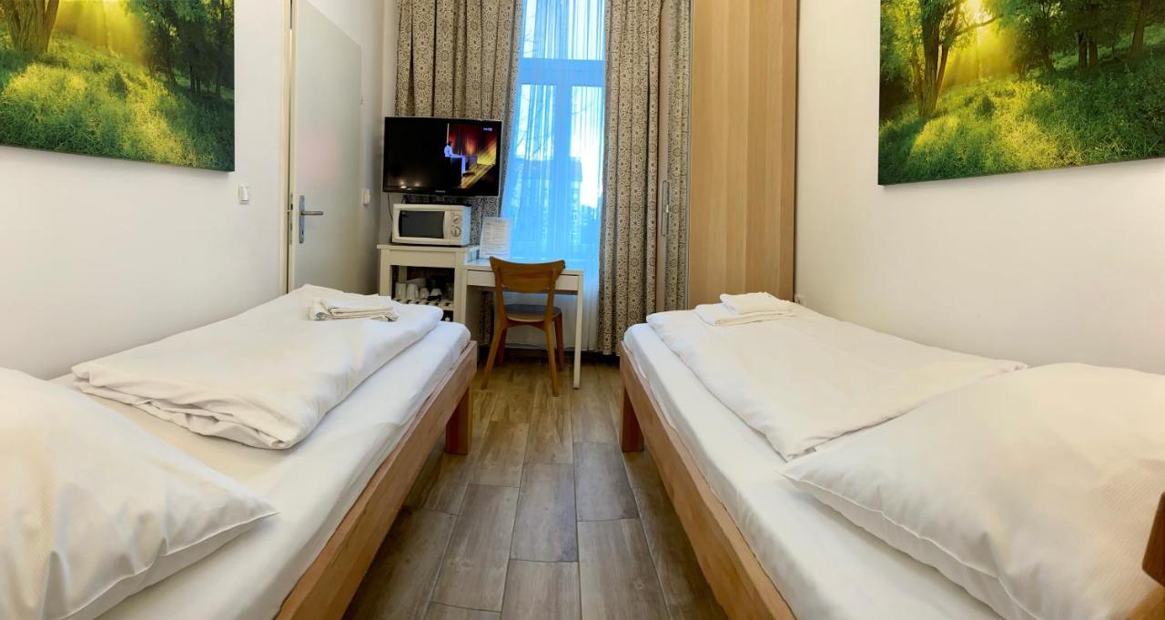 Ajo Central Room - Self-Check-In Вена Экстерьер фото