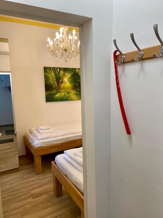 Ajo Central Room - Self-Check-In Вена Экстерьер фото